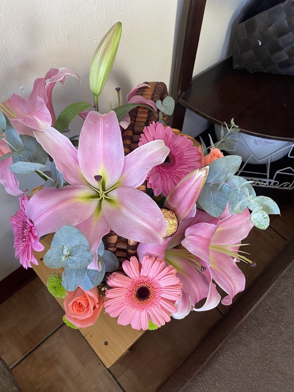 QueLindura flower arrangement